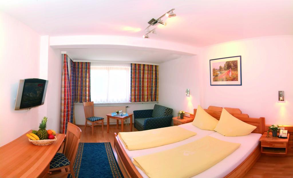 Hotel Gartnerkofel ซอนเนนอัลเพอ นัสส์เฟลด์ ภายนอก รูปภาพ